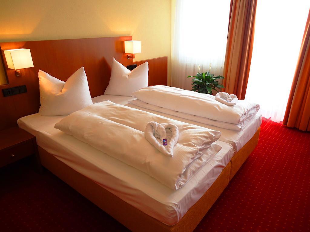 Hotel Gasthof Posthalter Цвизель Номер фото